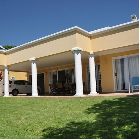 King Palm Self-Catering Suite Durban Buitenkant foto